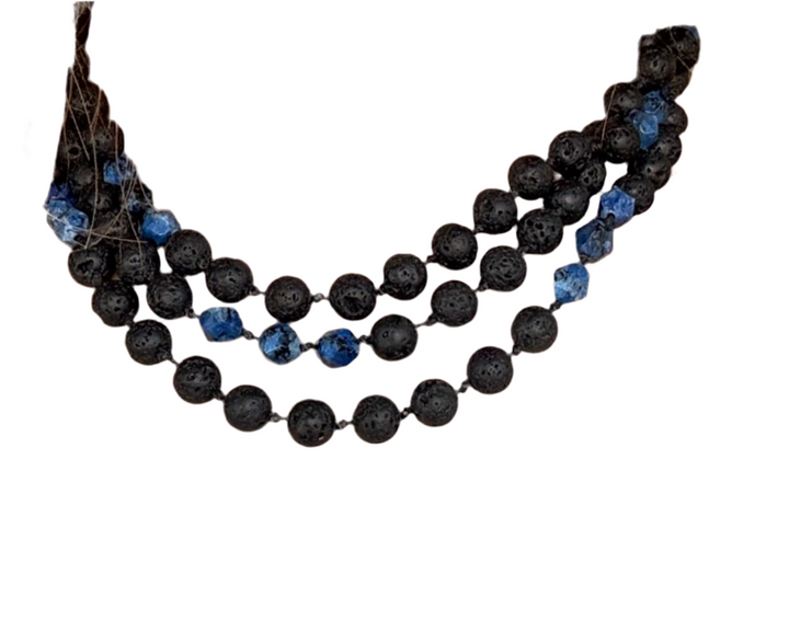 Negro con azul