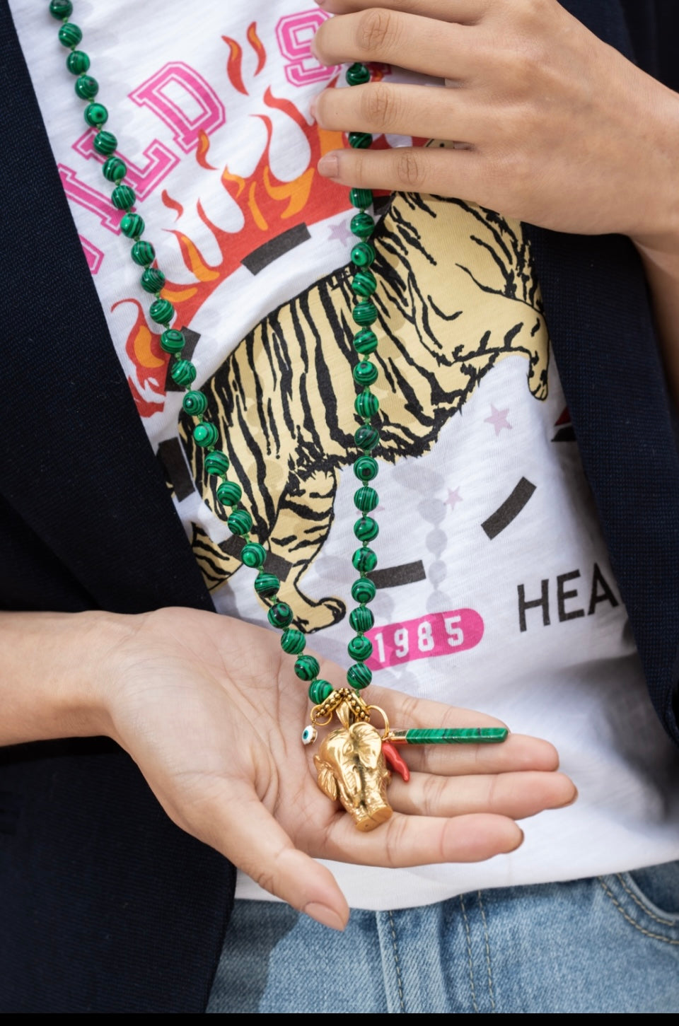 Collar  elefante verde amuletos