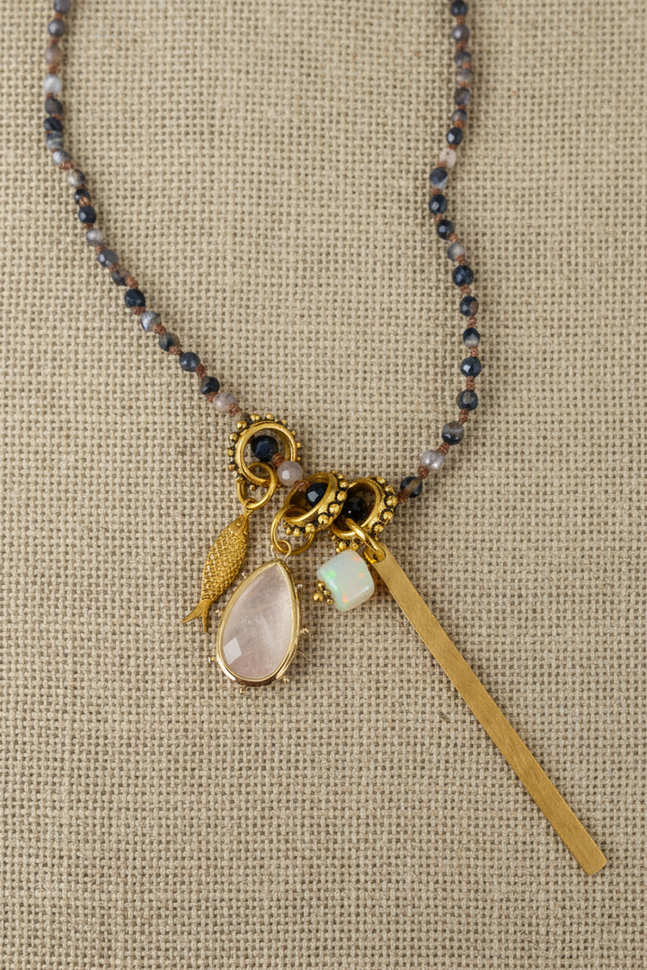 Collar Clara Agatha Negra