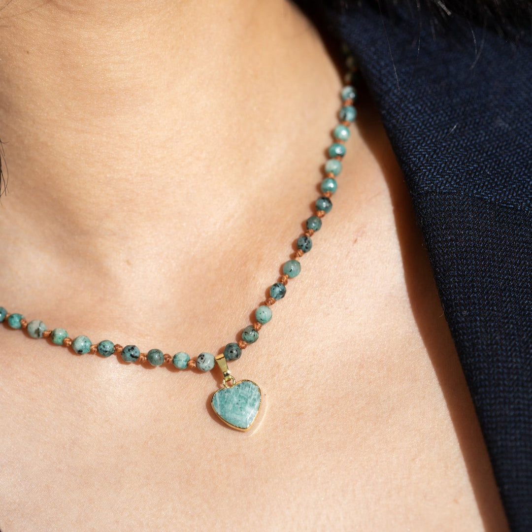 COLLAR PIEDRAS CORAZON TURQUESA