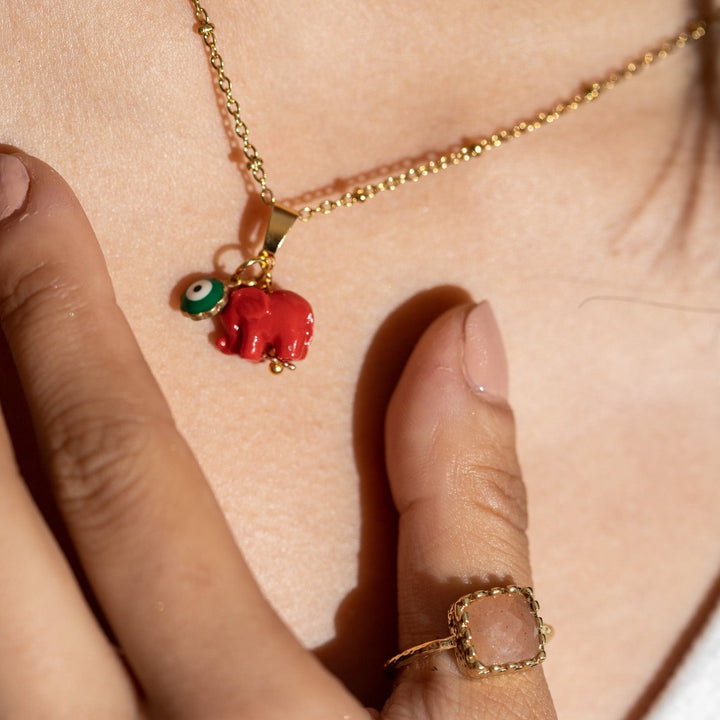 CADENA LISA ELEFANTE ROJO