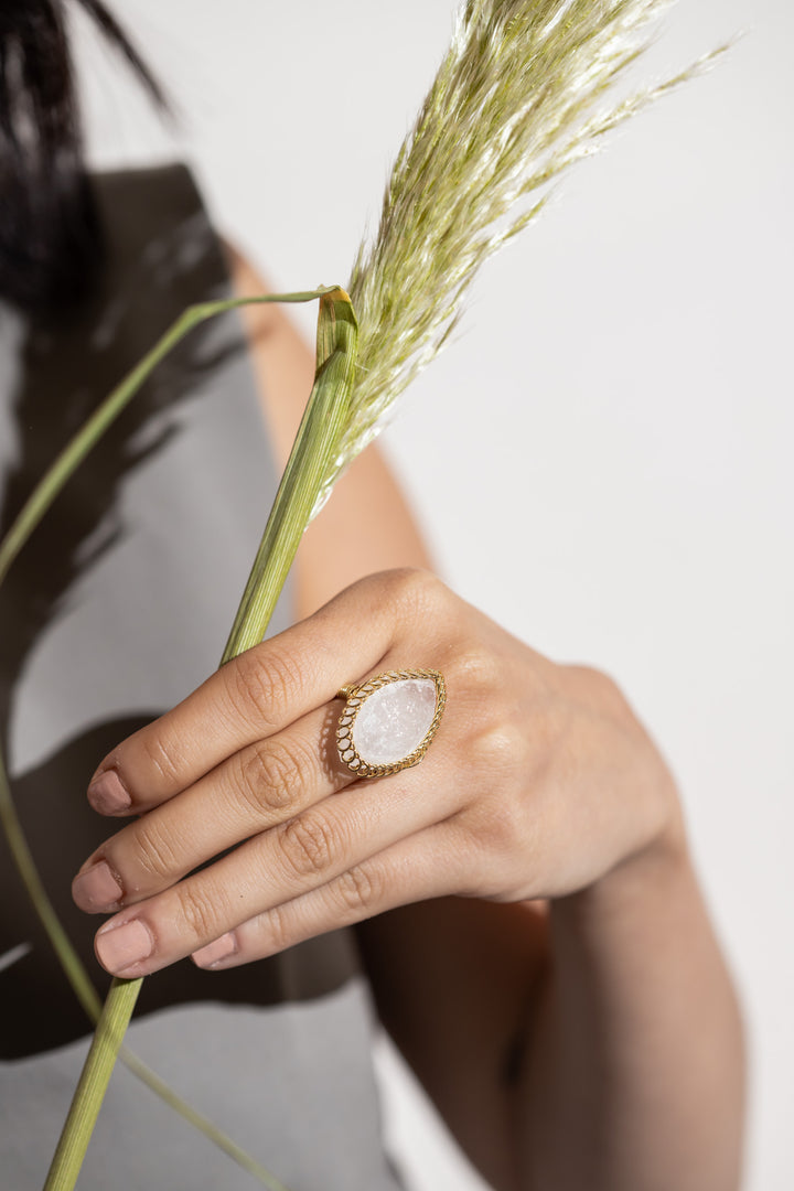 Anillo cuarzo blanco