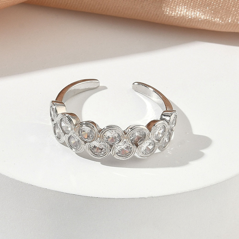 Anillo plateado circones