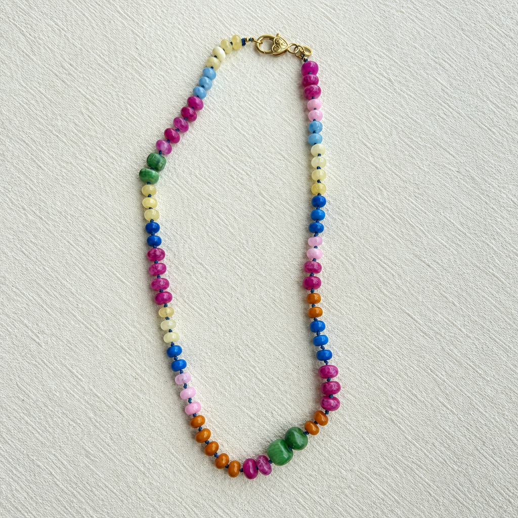 Collar multicolor foto 1 cuadrada