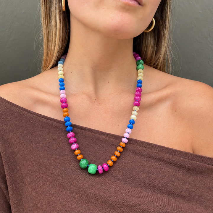 Collar multicolor foto 3 cuadrada