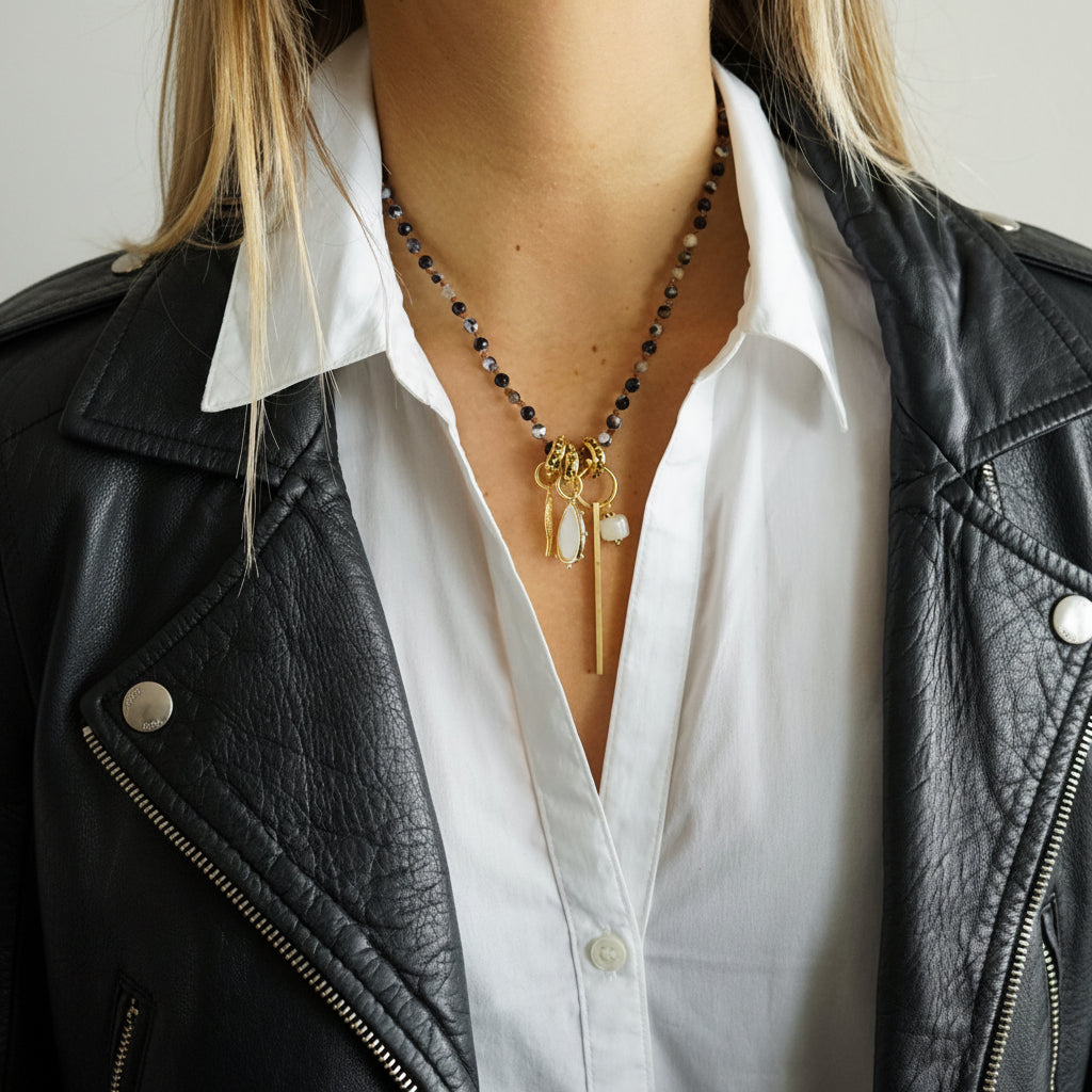 Collar Clara Agatha Negra