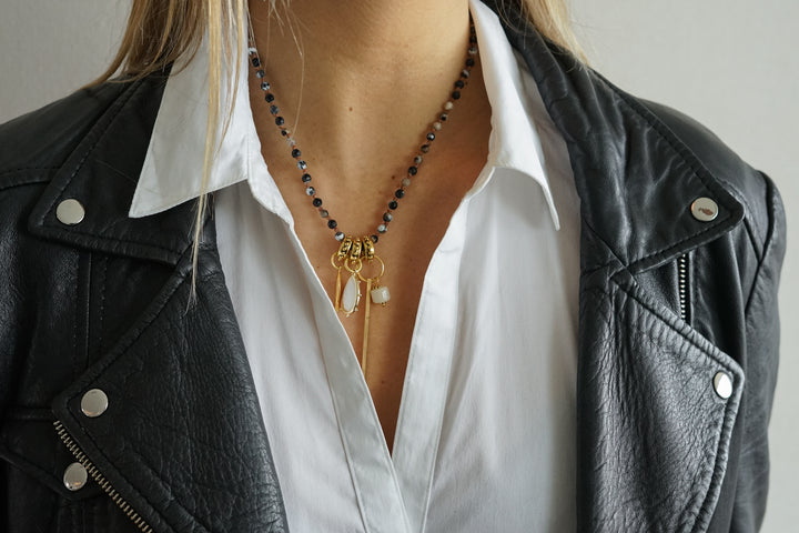 Collar Clara Agatha Negra