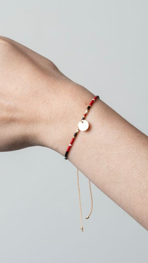 Pulsera Hilo rojo negro