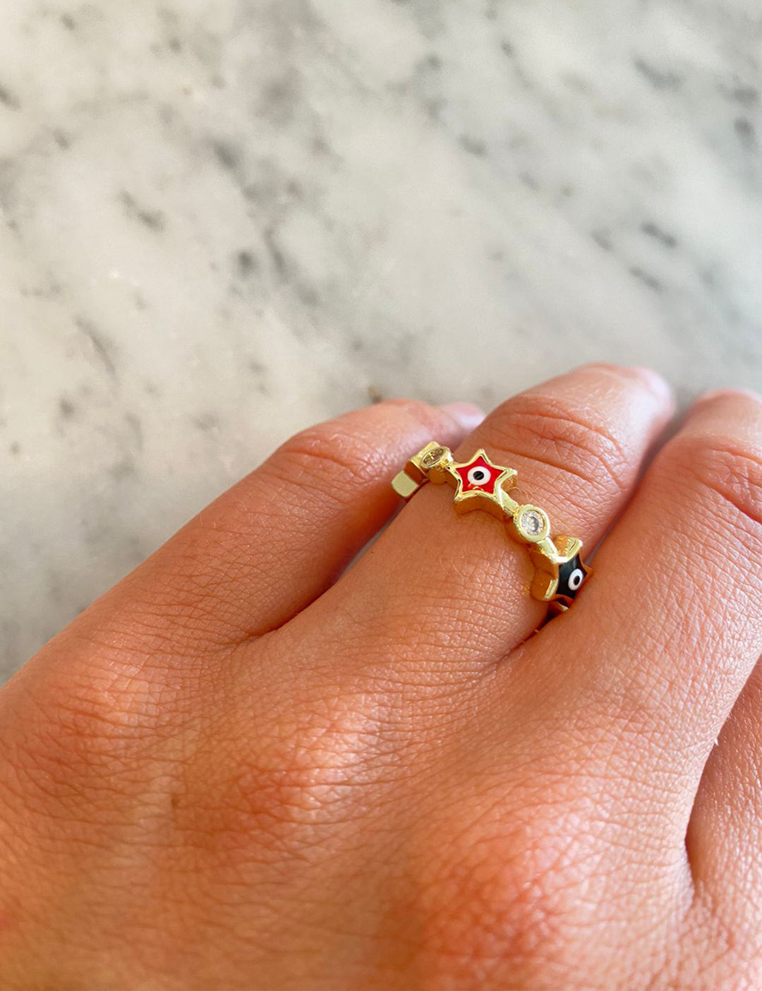 Anillo delgado ojo turco